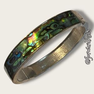 Vintage Faux Abalone Shell Hinge Bracelet – 7.5”